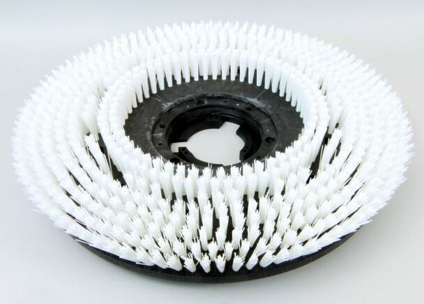 BRUSH 18" .028 NYLON W/PLATE